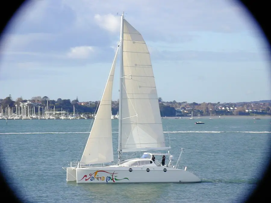 17m Sailing Catamaran Vahine Piti — LOMOcean design #0426