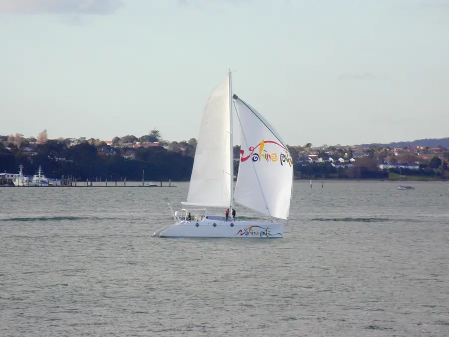 17m Sailing Catamaran Vahine Piti — LOMOcean design #0426