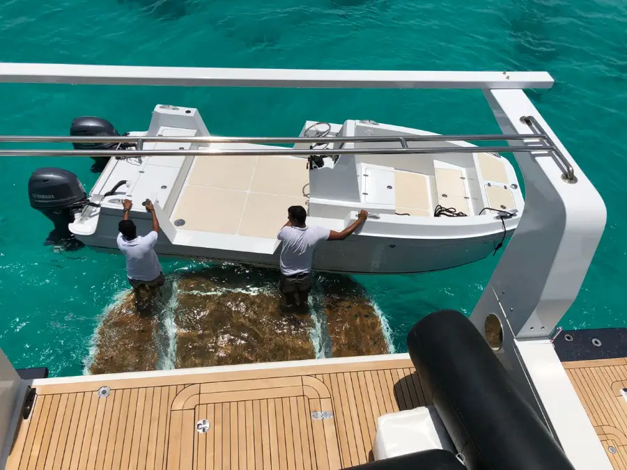 6m Foil Assisted Catamaran tender — LOMOcean design #1602
