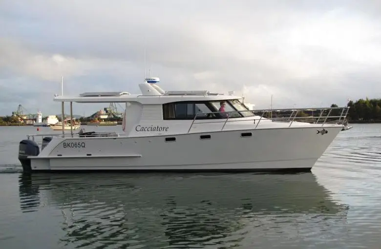 12.6m Catamaran Sportfisher Cacciatore — LOMOcean design #0902