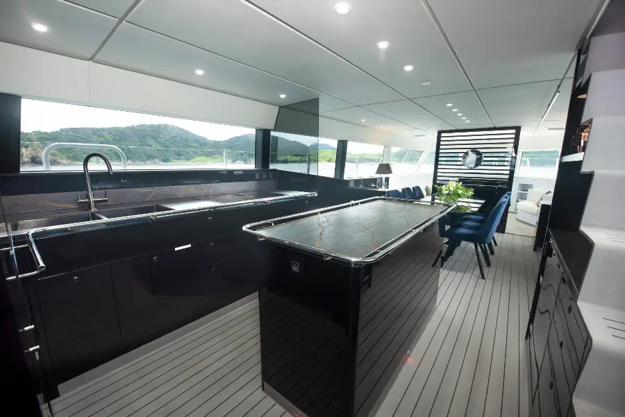 24m Circa Passagemaker — LOMOcean design #2011