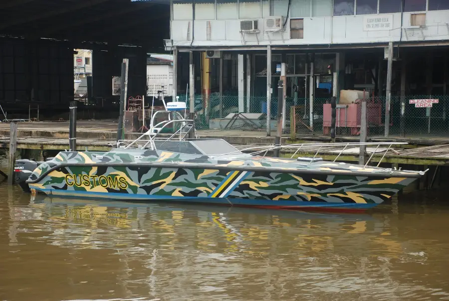 13.5m Fast Interceptor Craft — LOMOcean design #0721