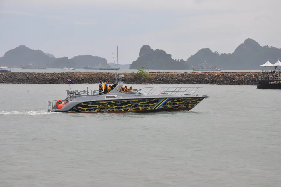 16.5m KB9 Fast Interceptor Craft — LOMOcean design #0732