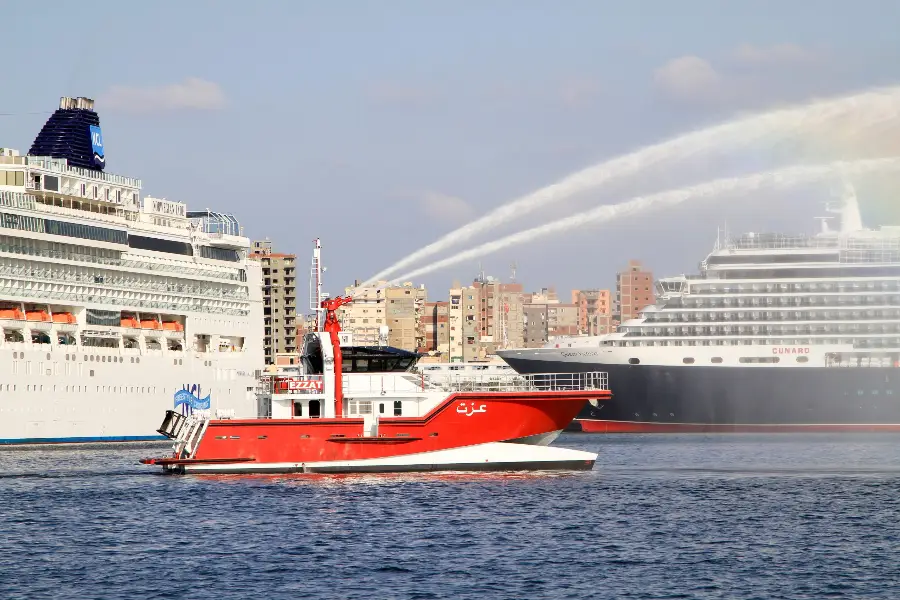 25m Wavepiercer Fireboat - Mapso Aquarius — LOMOcean design #0901