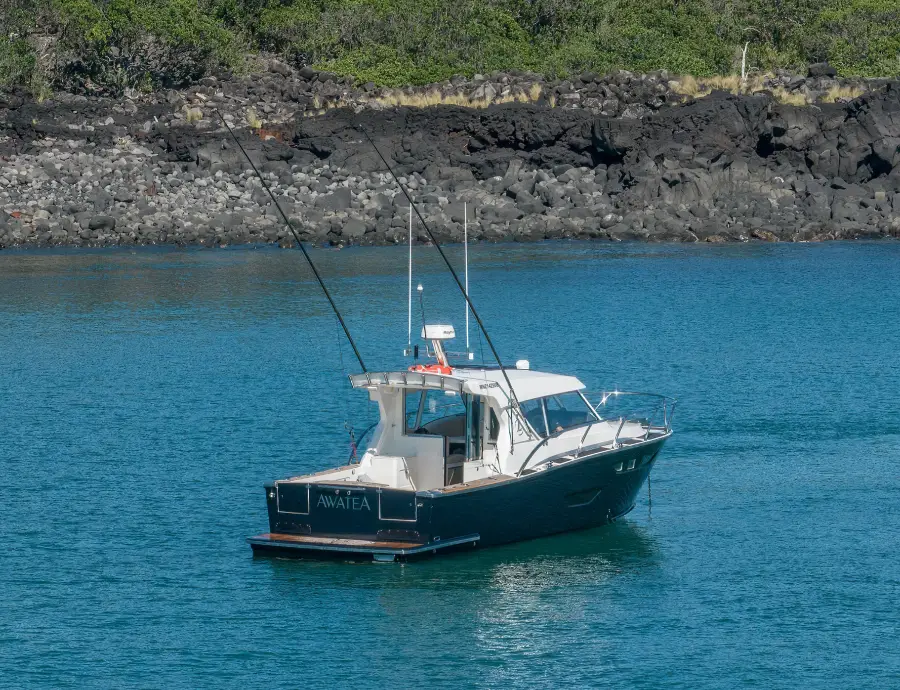 Legacy Marine 35 — LOMOcean design #2112