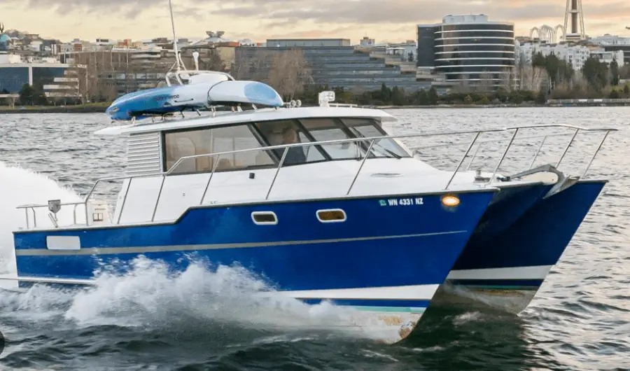 9.7m Power Catamaran Massimo — LOMOcean design #0203