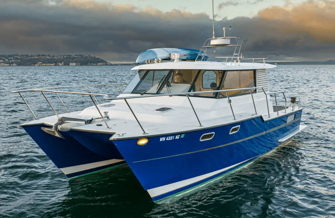 9.7m Power Catamaran Massimo